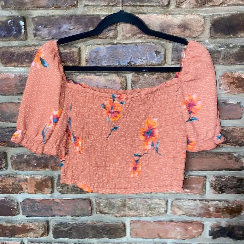 Floral Smocked Off-Shoulder Crop Top - Peach - Picture 4 of 4